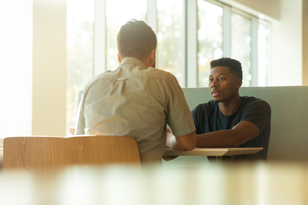 Linkedin Sales Navigator W3Jl3jREpDY Unsplash (1) Dans le cadre d'un Tech Away de Bpifrance Le Hub, des experts RH sont venus animer un atelier pour aider DRH et dirigeants de startups à bien établir leur roadmap RH. Car plus encore que dans une entreprise établie, le recrutement des bons talents au bon moment est un facteur clé de succès d'une startup !